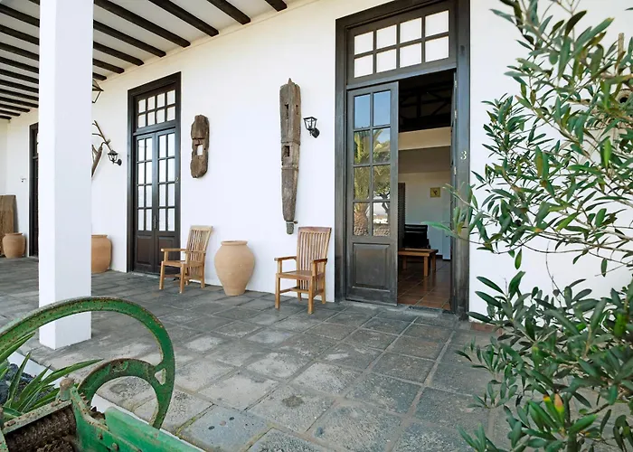 Emblematica - Nº3 Liria La Vegueta