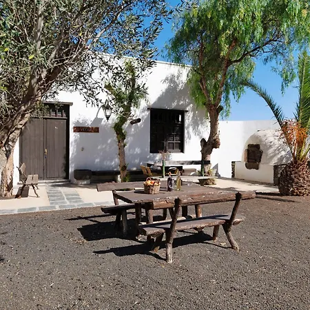 Emblematica - Nº3 Liria Feriehus *