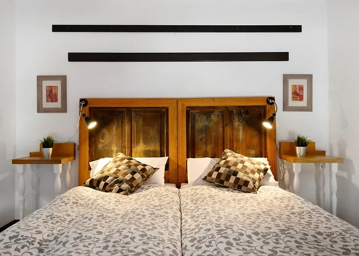 Emblematica - Nº3 Liria Country house La Vegueta